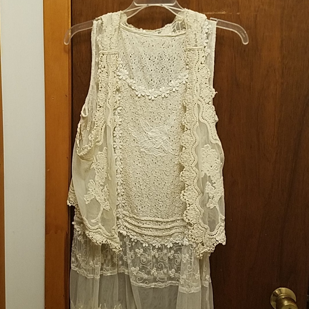 Lace dress